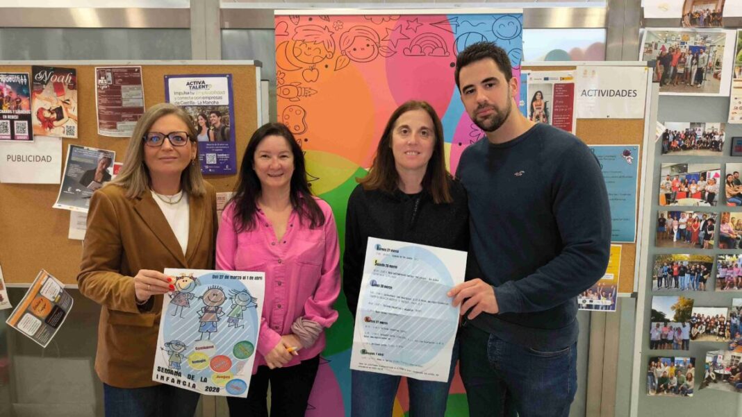 Ciudad Real llena el Espacio Joven con talleres infantiles y cocina en la Semana de la Infancia