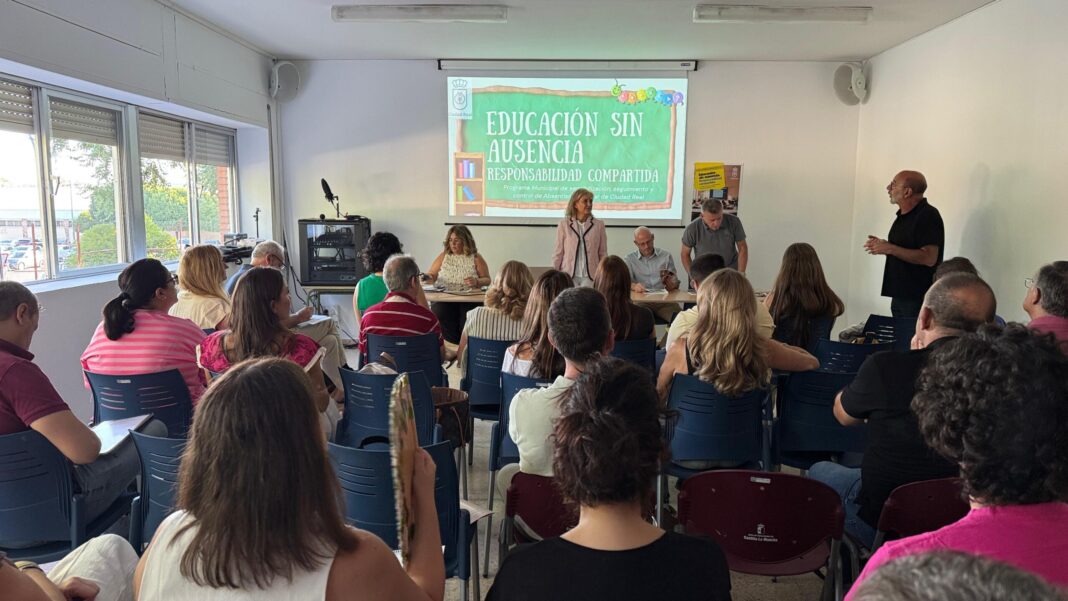 Ciudad Real estrena un protocolo municipal para prevenir el absentismo escolar y acortar los tiempos de actuación